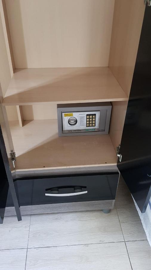 Apartamento Vivi James 카보프리우 외부 사진