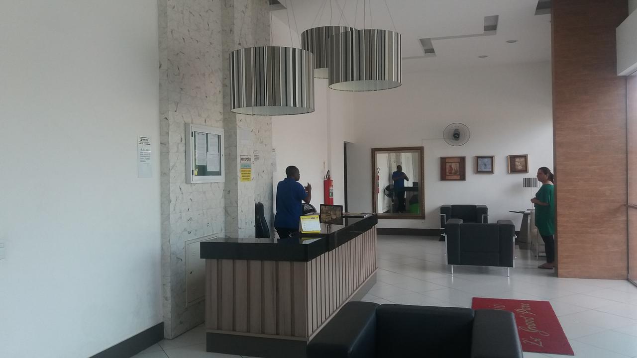 Apartamento Vivi James 카보프리우 외부 사진
