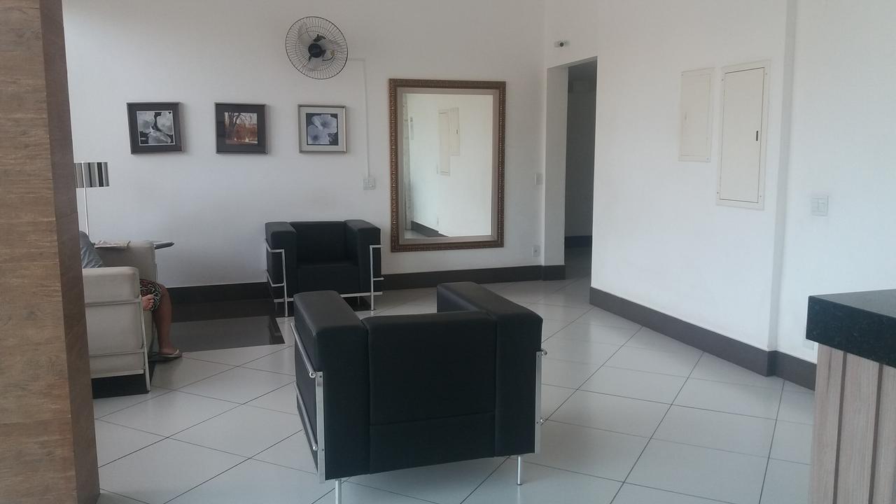 Apartamento Vivi James 카보프리우 외부 사진