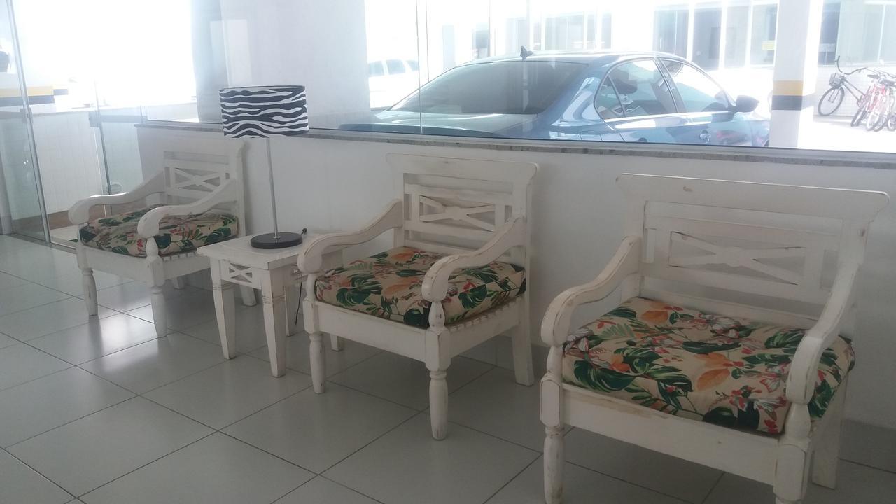 Apartamento Vivi James 카보프리우 외부 사진